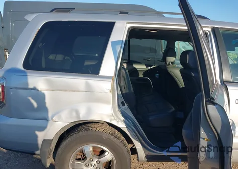 2006 Honda Pilot Ex-L z USA, uszkodzony, nr VIN 5FNYF28556B019134